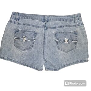 One Tuff Babe Stretch Booty Jean Shorts Women's Size 7/8 Coastal Cowgirl Retro